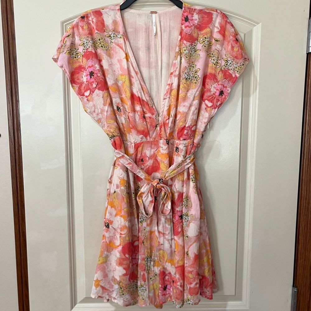 FREE PEOPLE Freddy Tie Waist Minidress Watercolor Floral Print Pink Women’s XS - Picture 5 of 10